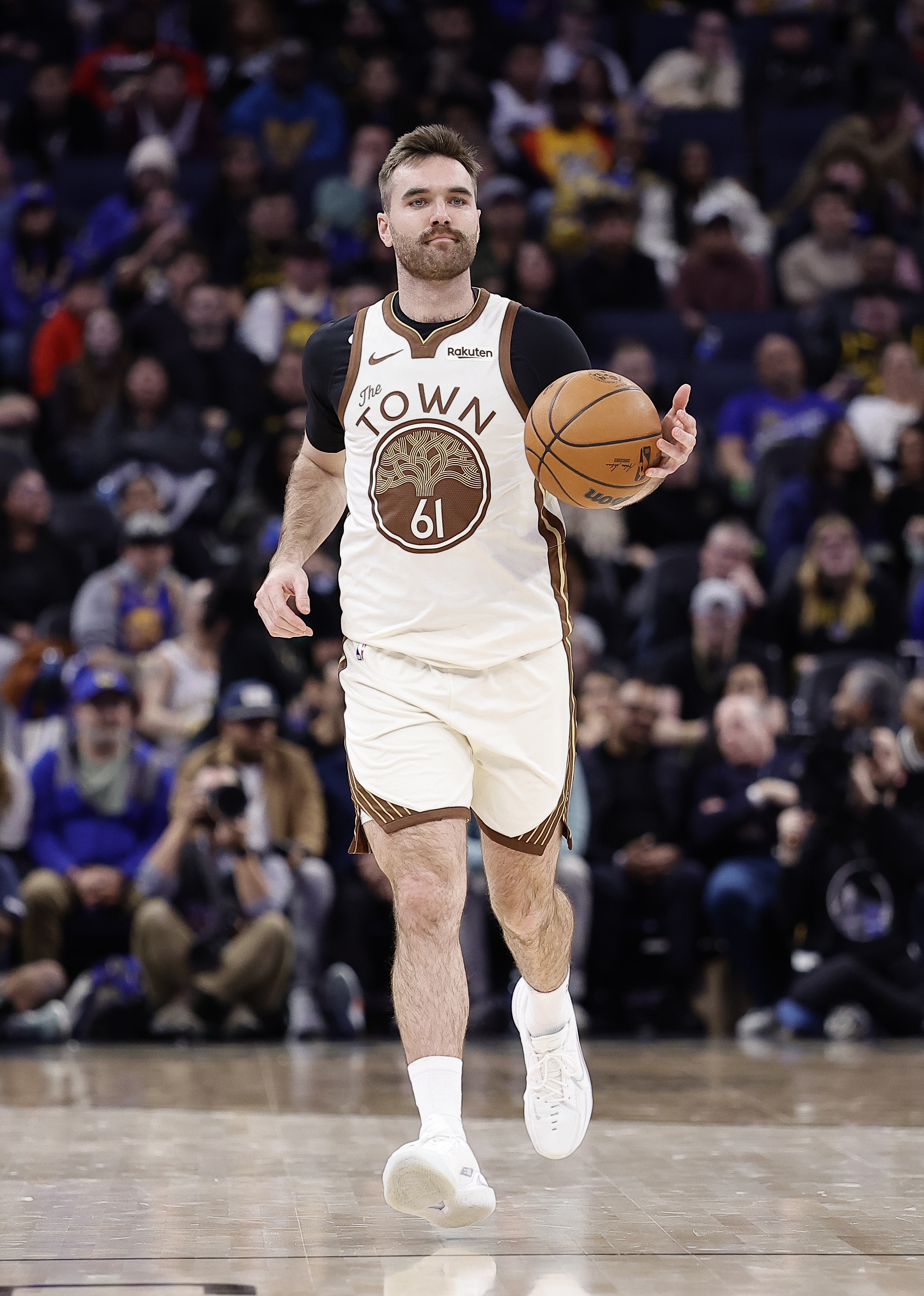 开云登录入口-科尔：斯潘塞就是个斗士 他得到的一切都是自己拼来的